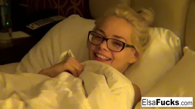 Elsa Shows off Her Hotel Room and Her Pussy