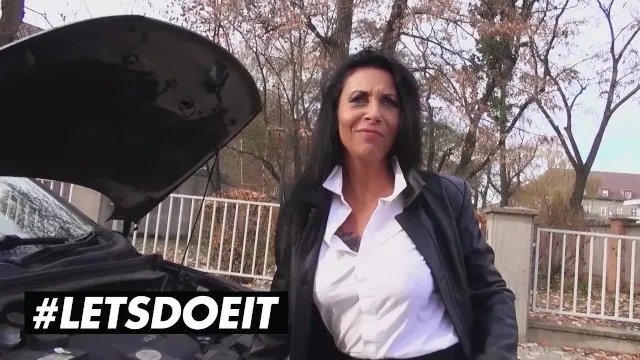 Busty Milf Lady Paris Is Excited for a Great Outdoor Cock Riding Session