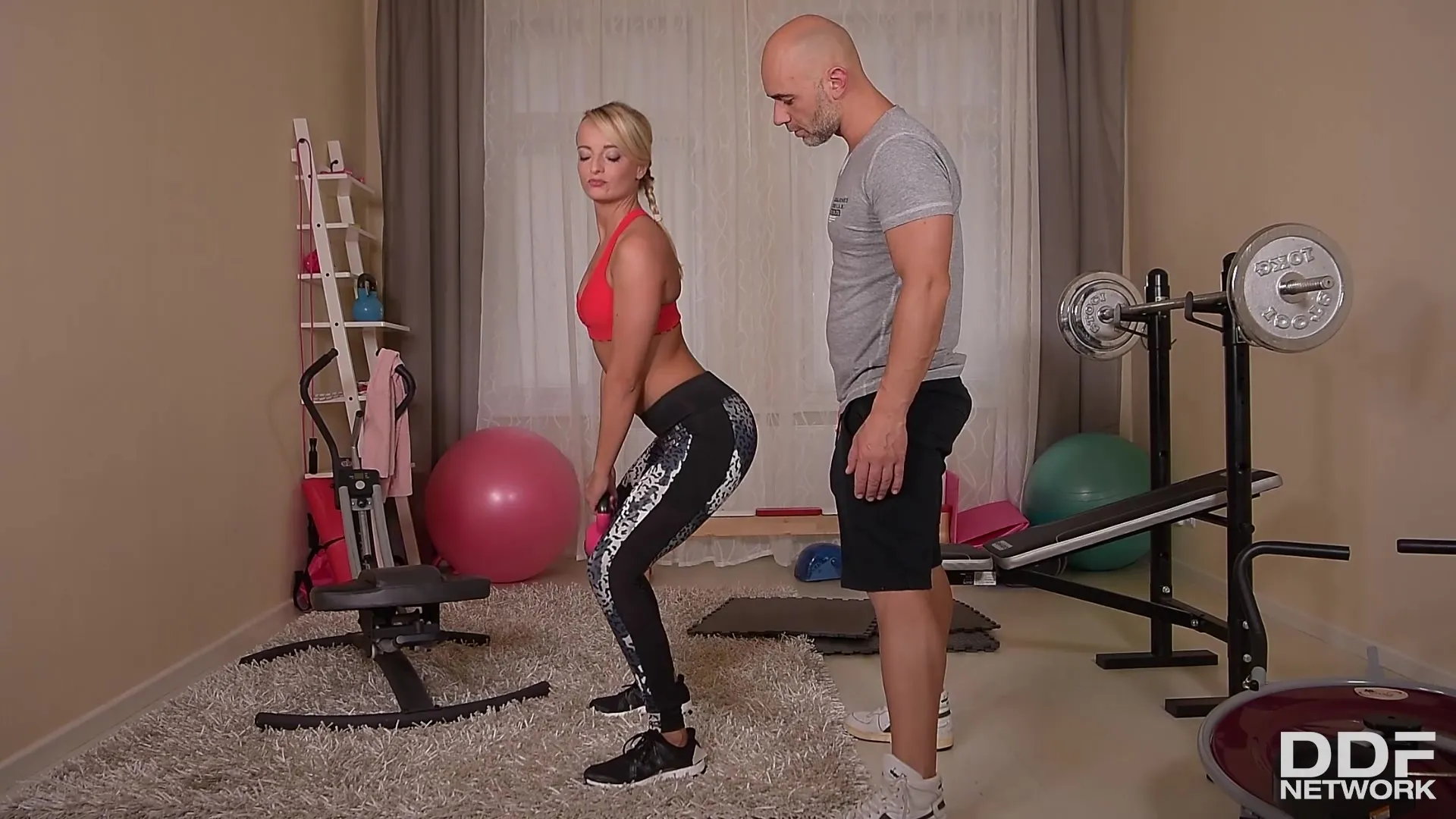 Czech babe fucking two guys at home gym