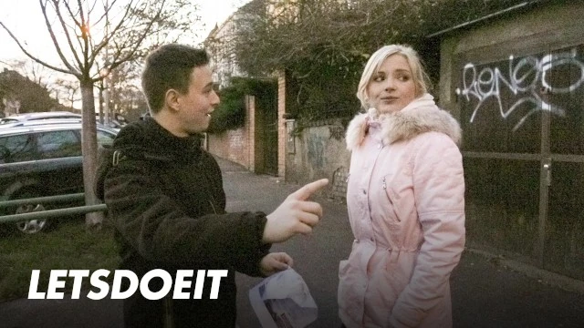 Zazie Skymm fucks hardcore with his stallion in his office