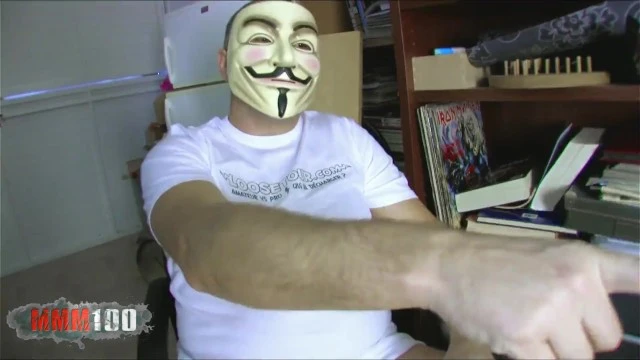 Clarysse, jeune Française, en trio chaud avec Jorge et Terry