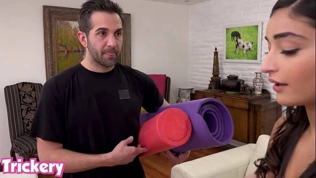 Emily Willis trompe son copain en chevauchant une bite hardcore