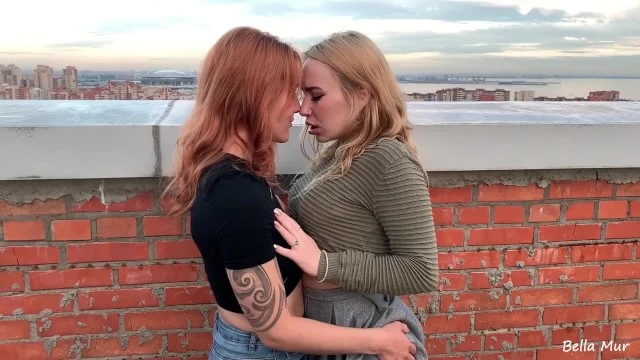 "Plan to 3 hard on the roof - hot air fuck"