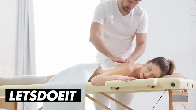 Erotic oil massage and hot sex with Rebecca Volpetti