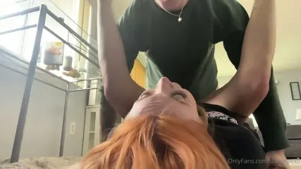 "Fellation torride : elle succombe facilement à vos désirs"